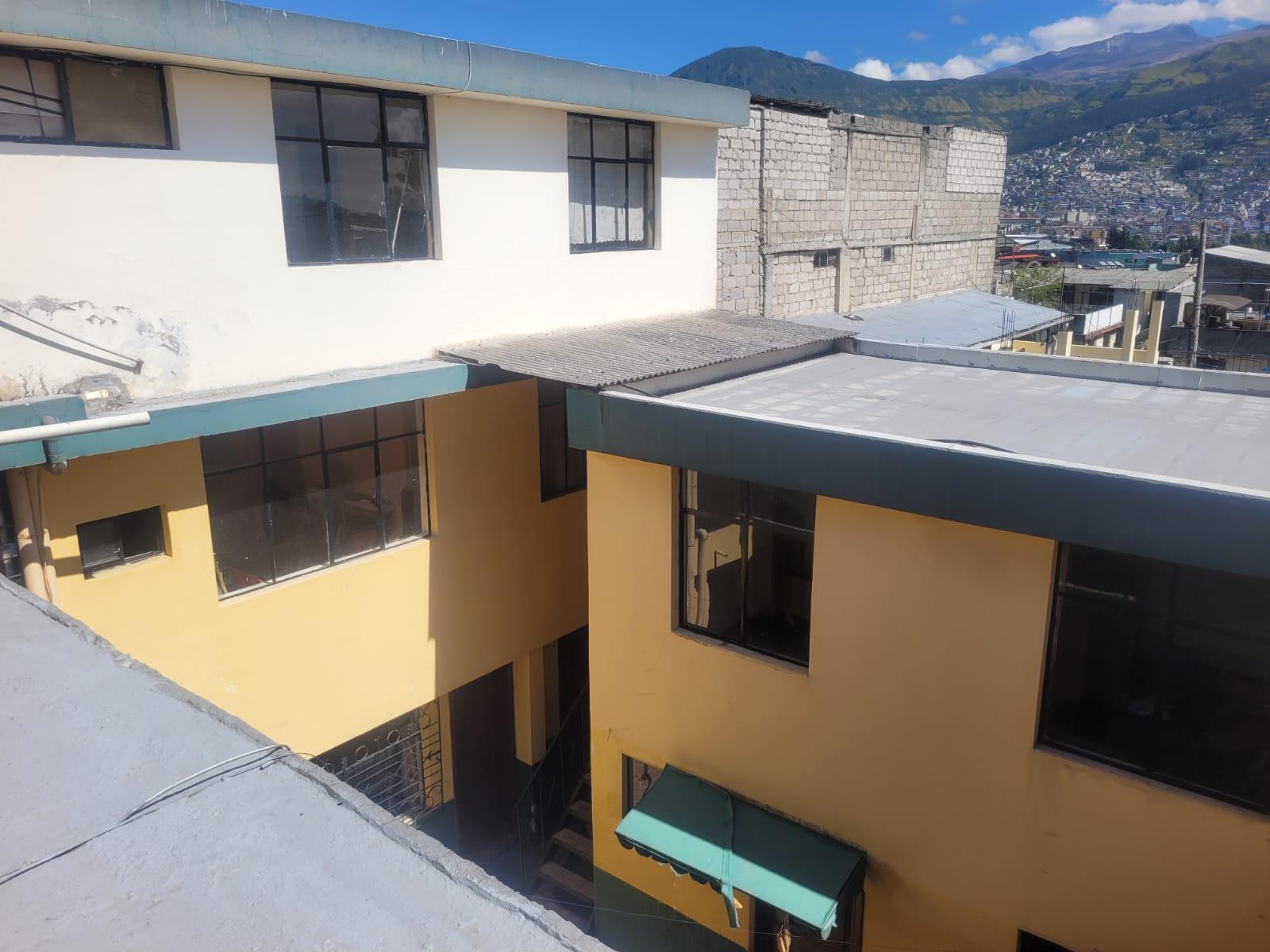 Casa en venta en Pichincha | Quito | El Recreo, Dobbie y Virgilio Castillo, 349 m²