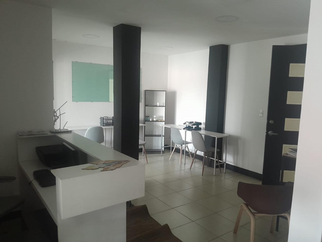 Oficina en venta en Pichincha | Quito | Tumbaco, OFCINA DE VENTA EN TUMBACO, DE OPORTUNIDAD, 58 m²
