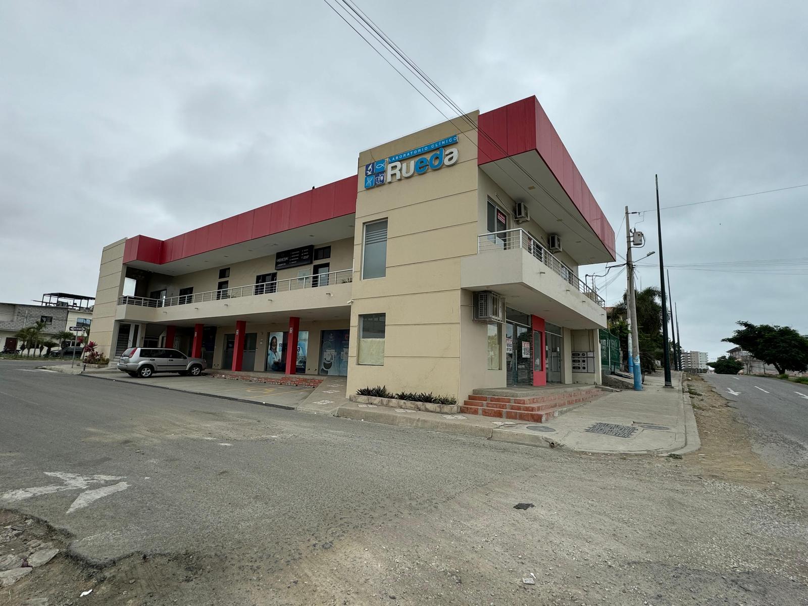Sale of Apartment or Medical Office. Santa Elena 5