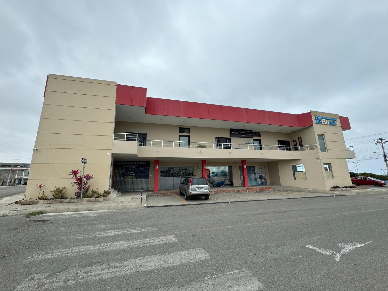 Sale of Apartment or Medical Office. Santa Elena 3