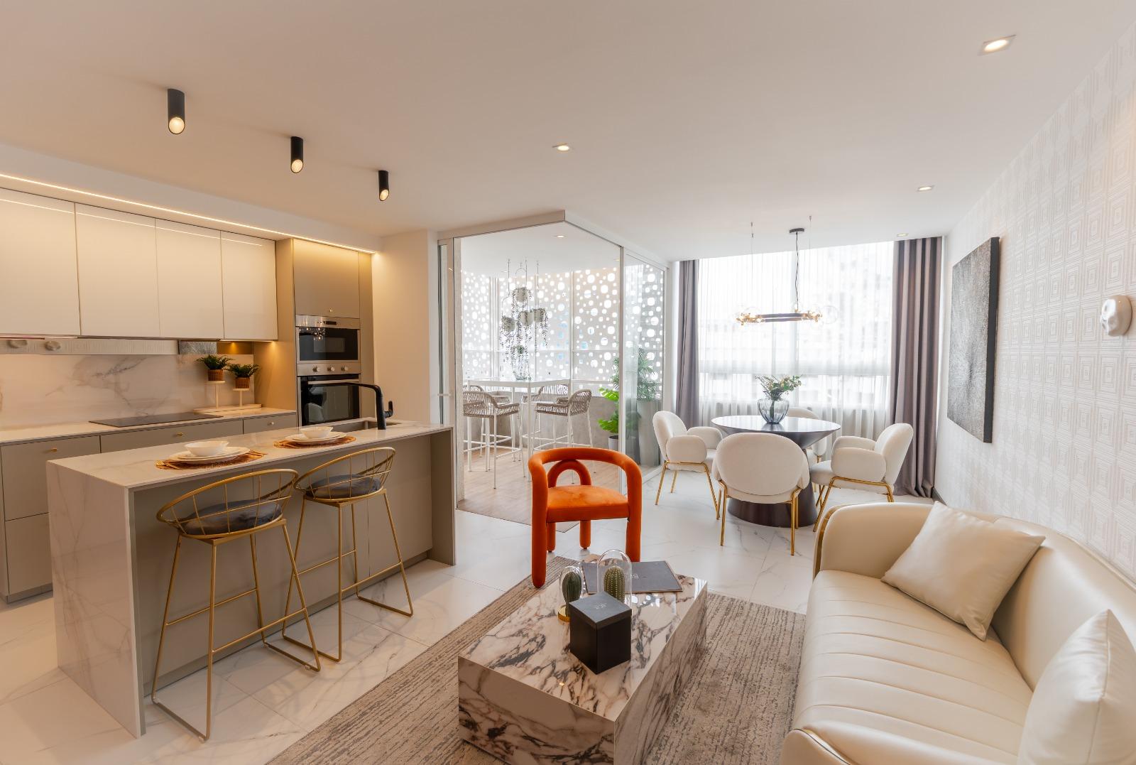 Departamento en venta en Pichincha | Quito | Centro Norte, Departamentos Estilo Hotel Boutique a ESTRENAR Sector Gonzalez Suarez | 2 dormitorios | con patio, 161 m²