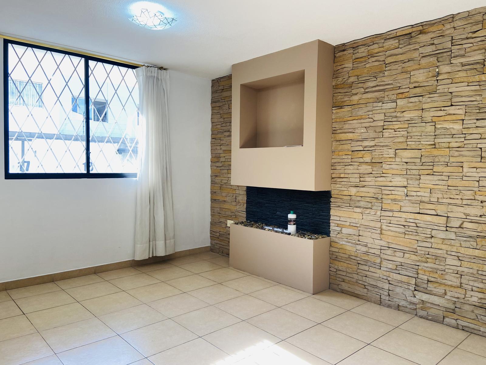 Casa en venta en Pichincha | Quito | Calderón, Casa en Venta Vía Marianitas sector Calderón, 111 m²