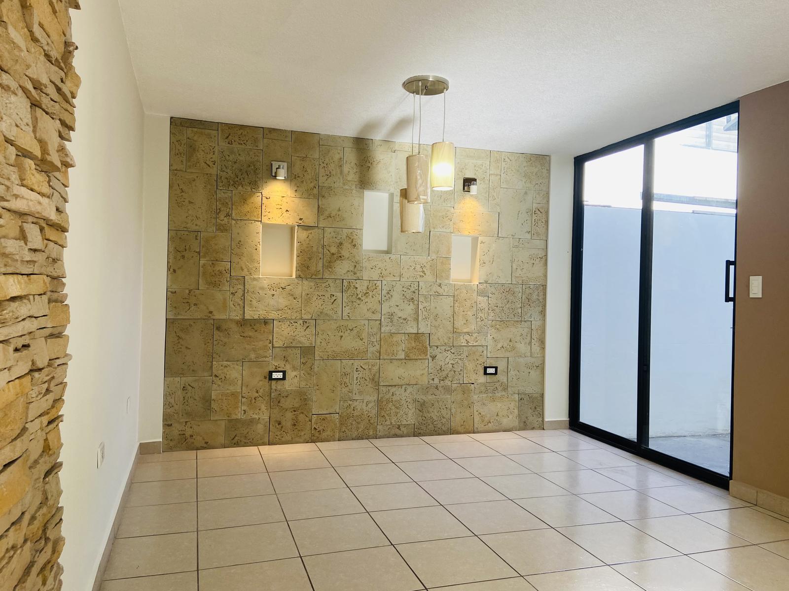 Casa en venta en Pichincha | Quito | Calderón, Casa en Venta Vía Marianitas sector Calderón, 111 m²