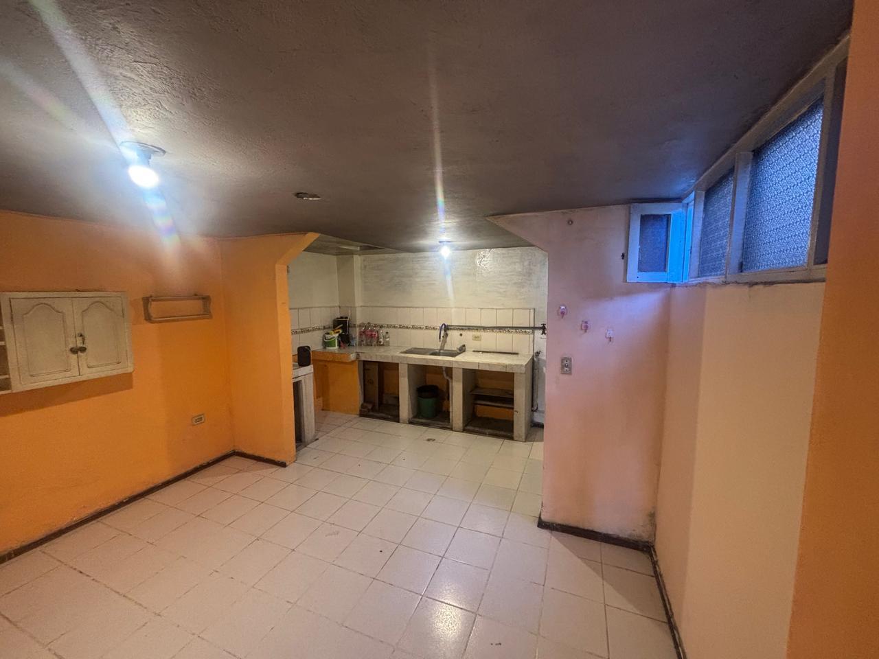 Casa en venta en Pichincha | Quito | Sur de Quito, CASA EN EL CALZADO Oe4F - S12 - 115, 118 m²