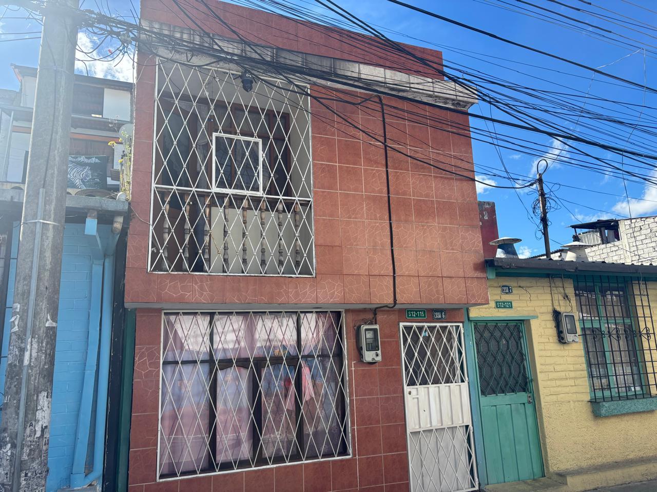 Casa en venta en Pichincha | Quito | Sur de Quito, CASA EN EL CALZADO Oe4F - S12 - 115, 118 m²