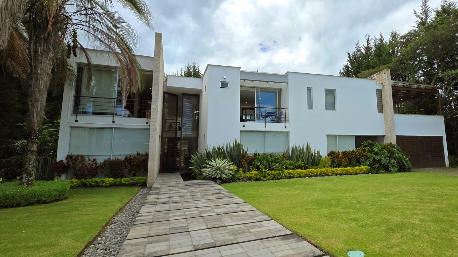 Casa en venta en Pichincha | Quito | Puembo, Urbanización Arrayanes