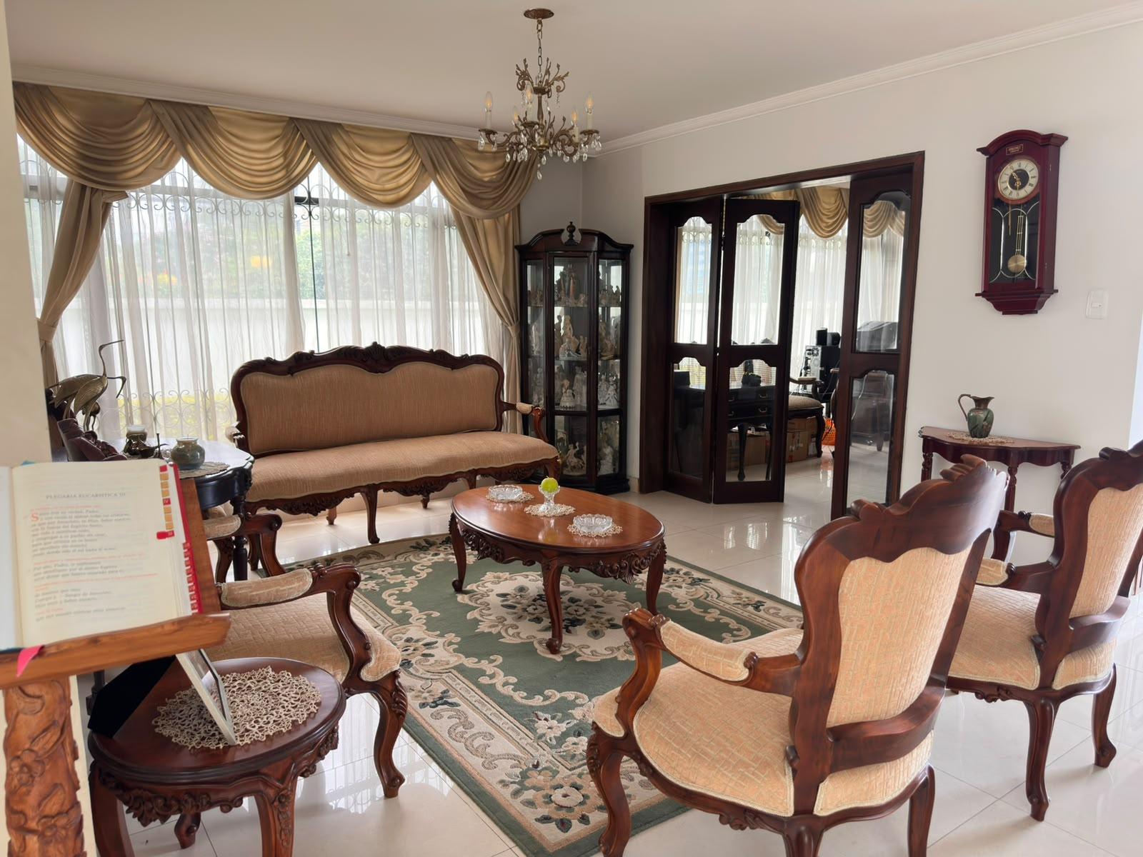 Casa en venta en Ecuador | Imbabura | Ibarra, Ibarra, Carlos Merlo y Juan Genaro Jaramillo, 600 m²