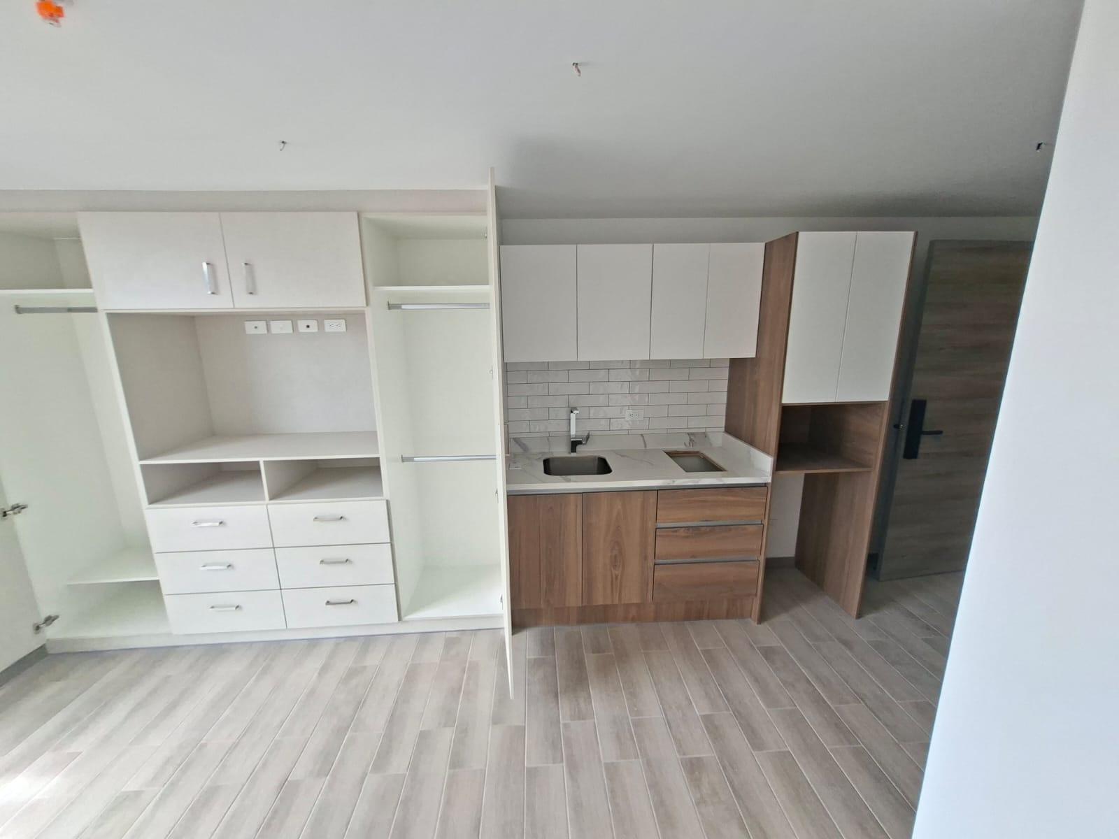 Departamento en venta en Pichincha | Quito | República de El Salvador, Av. República del salvador, 24 m²