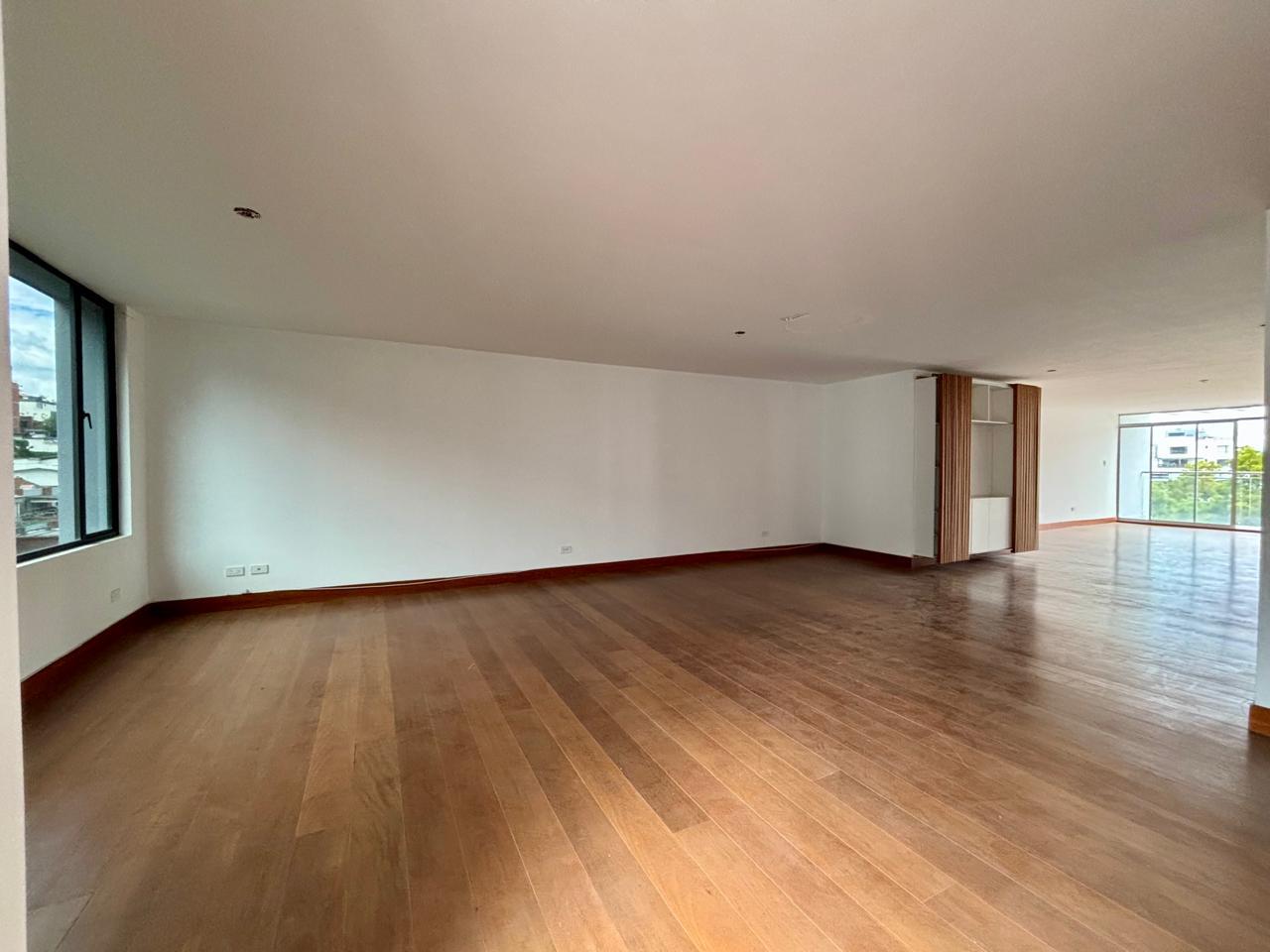 Departamento en venta en Pichincha | Quito | Quito Tenis, VENTA DE PENTHOUSE DUPLEX CON TERRAZA PRIVADA - QUITO TENIS - PRECIO DE OPORTUNIDAD, 509 m²