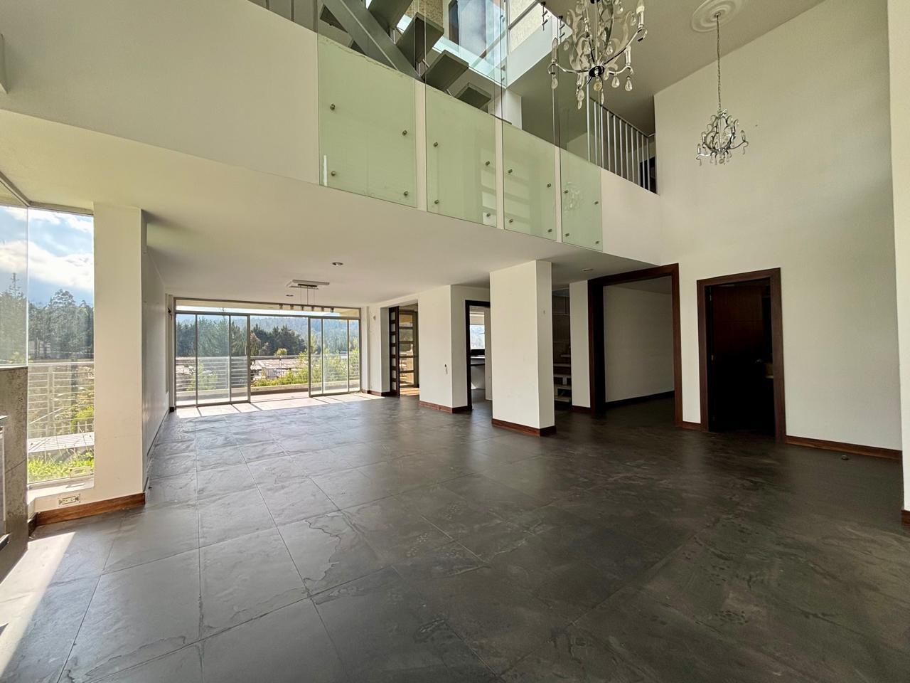 Casa en venta en Pichincha | Quito | Carcelén, CASA DE LUJO 585M2 -URBANIZACION BALCONES DEL NORTE, 585 m²