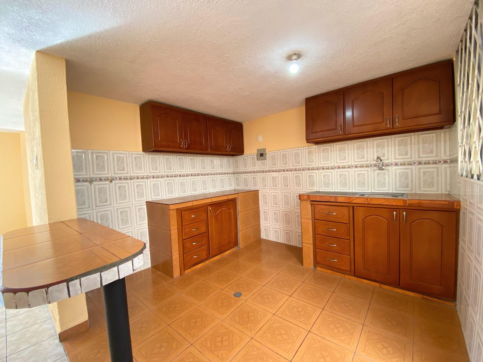 Casa en venta en Pichincha | Quito | Mitad del Mundo, Av. Manuel Cordoba Galarza / Mitad del Mundo, 125 m²