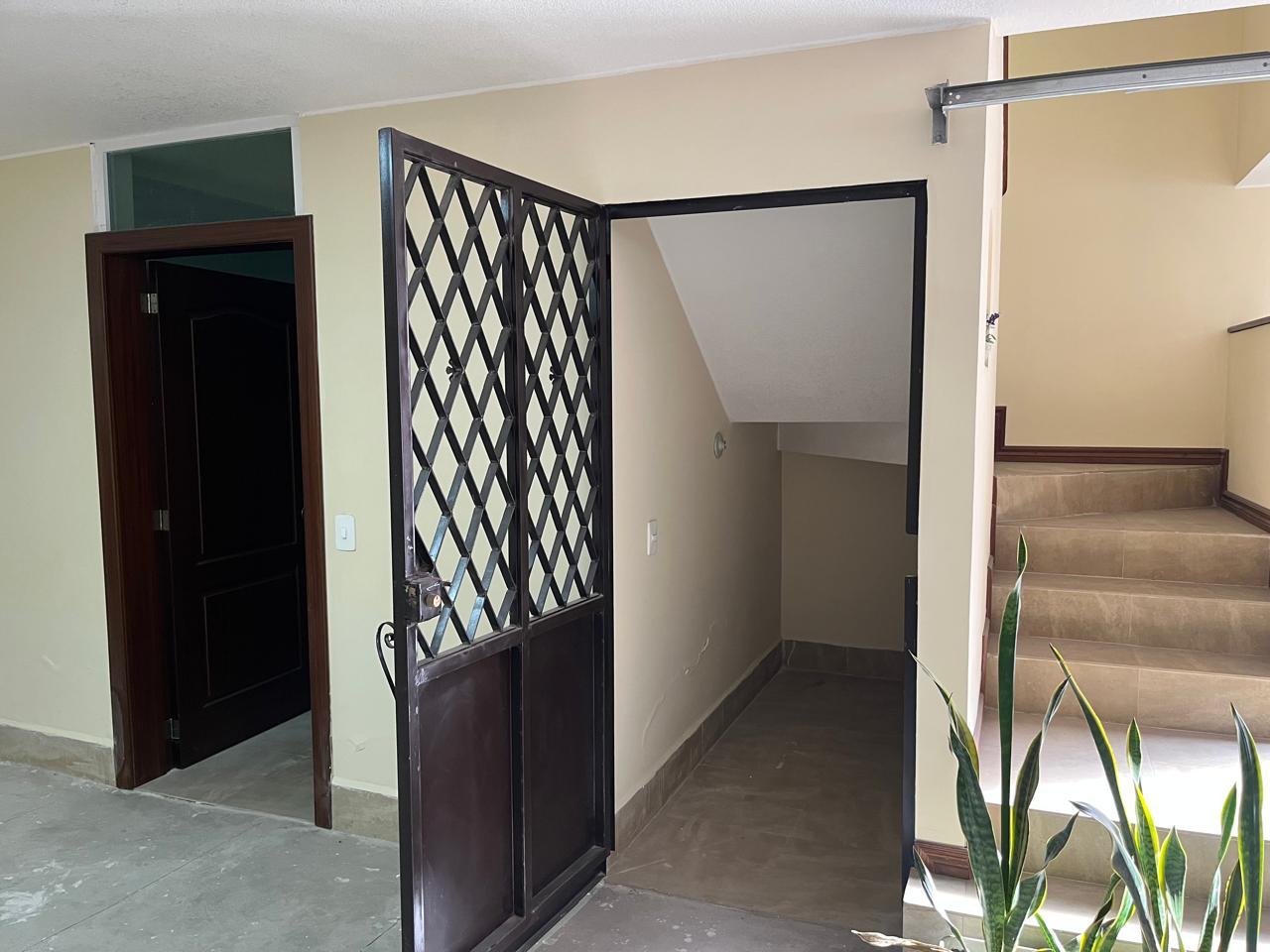 Casa en venta en Pichincha | Quito | El Condado, GRAL JULIO CESAR VILLACRESES S/N N68D 1, 184 m²