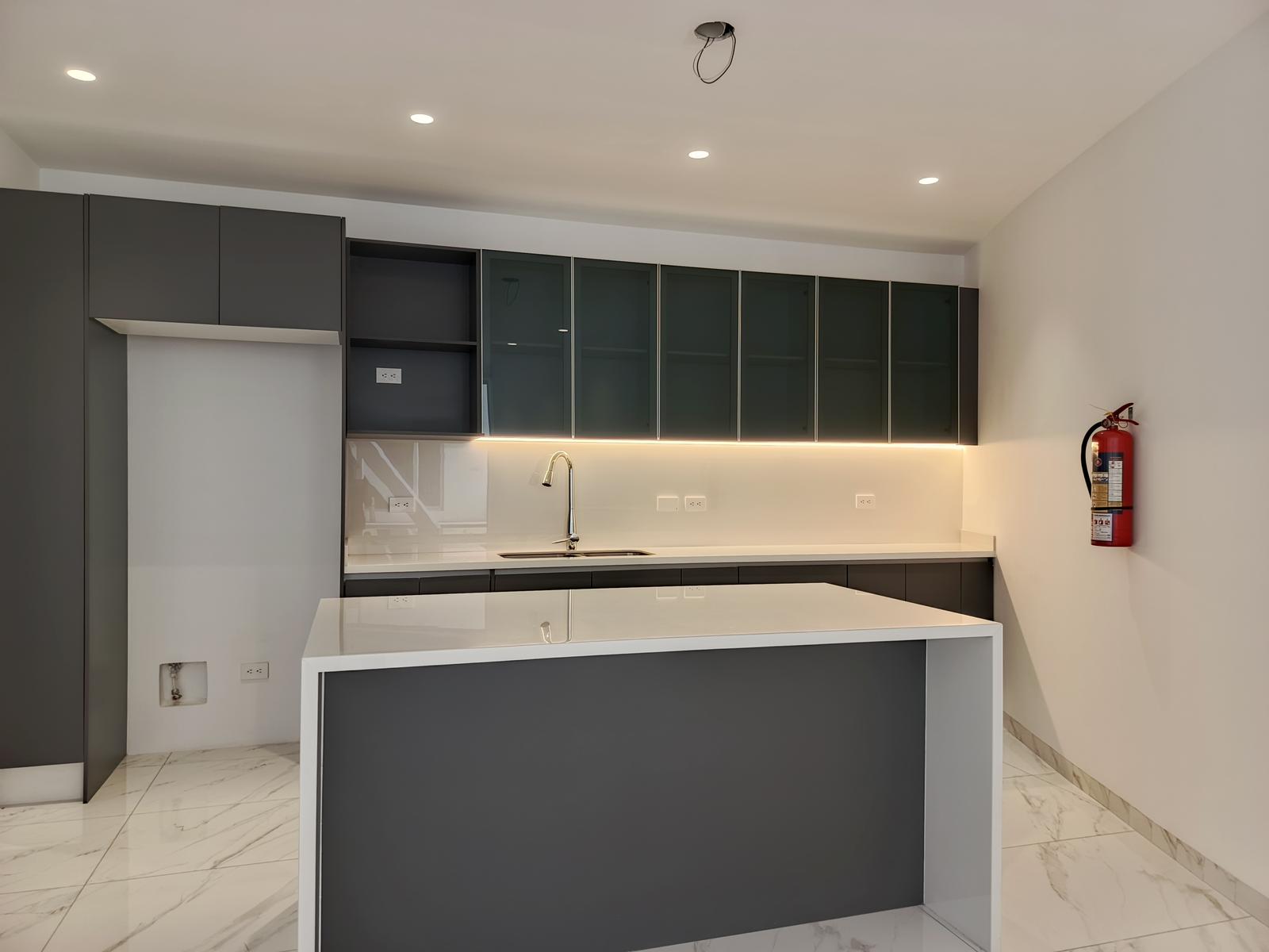 Luxury Suite for Sale, Brand New, La Granda Centeno Sector, Club-Style Residential Building 5