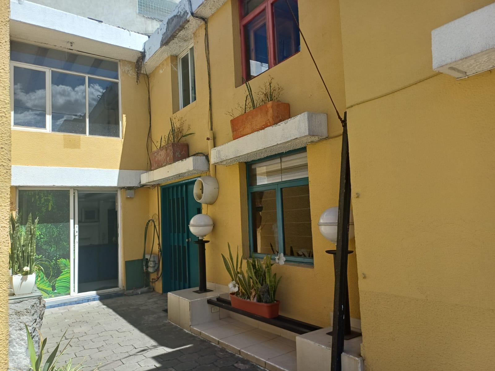 Casa en Venta Sector Cotocollao en Conjunto 4 habitaciones 236 m2 $83.000