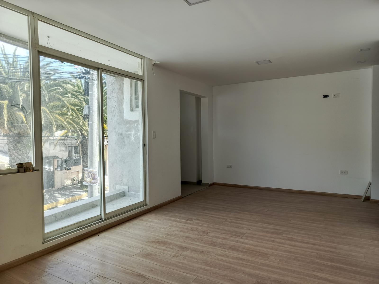 Brand New Apartment for Sale in La Florida Alta Near ANT, on Av. Occidental 4
