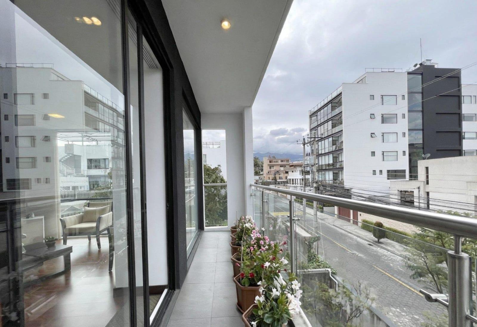 Departamento en venta en Pichincha | Quito | Monteserrín, Lomas de Monteserrín, 123 m²