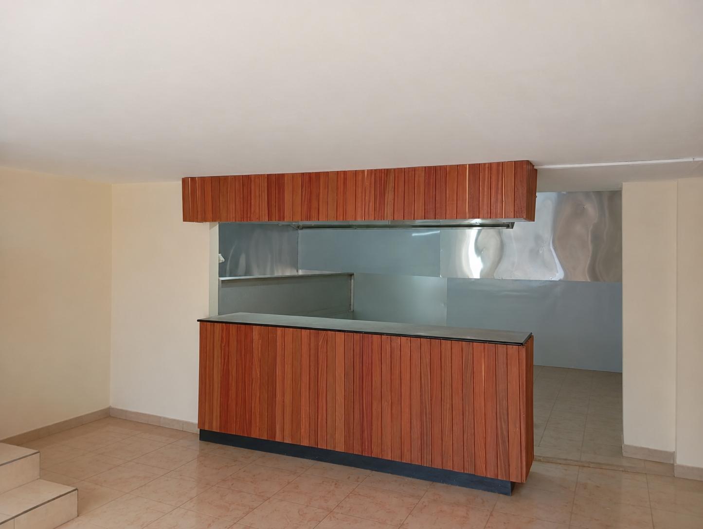 Local en alquiler en Pichincha | Quito | Rumipamba, AI | Local comercial en renta 300 m2 Av 10 de agosto sector Rumipamba, 300 m²