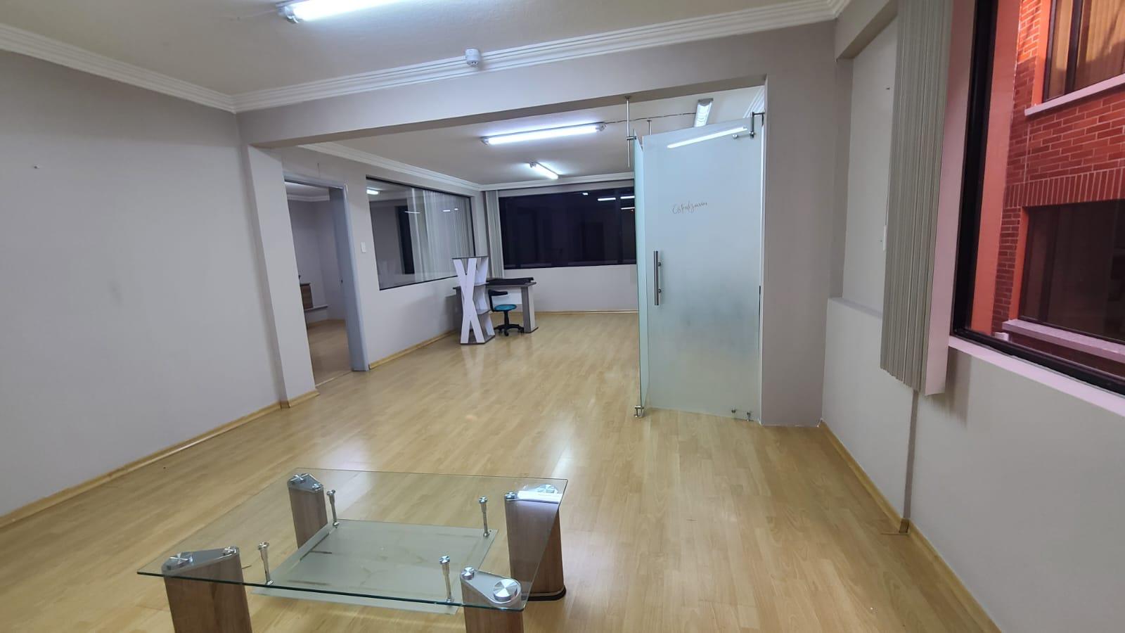 Oficina en alquiler en Pichincha | Quito | Centro Norte, av de la Prensa y Mariano Echeverria, 60 m²
