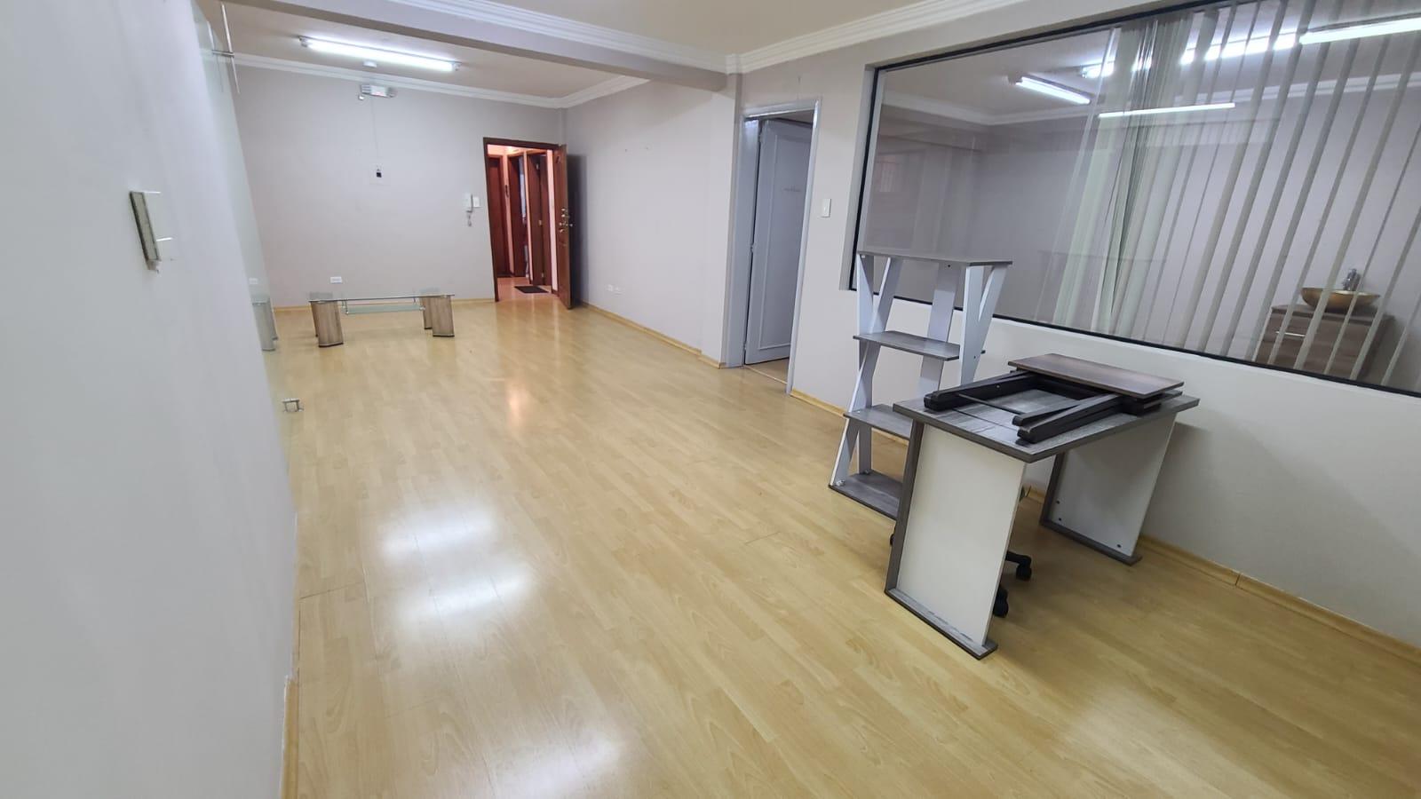 Oficina en alquiler en Pichincha | Quito | Centro Norte, av de la Prensa y Mariano Echeverria, 60 m²