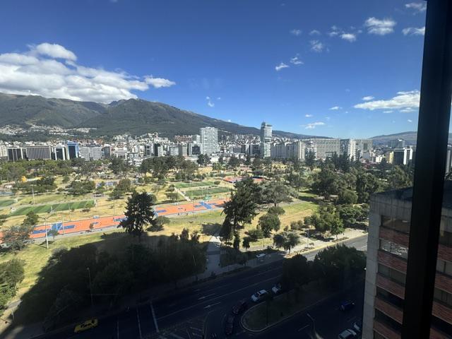 Oficina en alquiler en Pichincha | Quito | La Carolina, Avenida de Los Shyris y Suecia, 110 m²