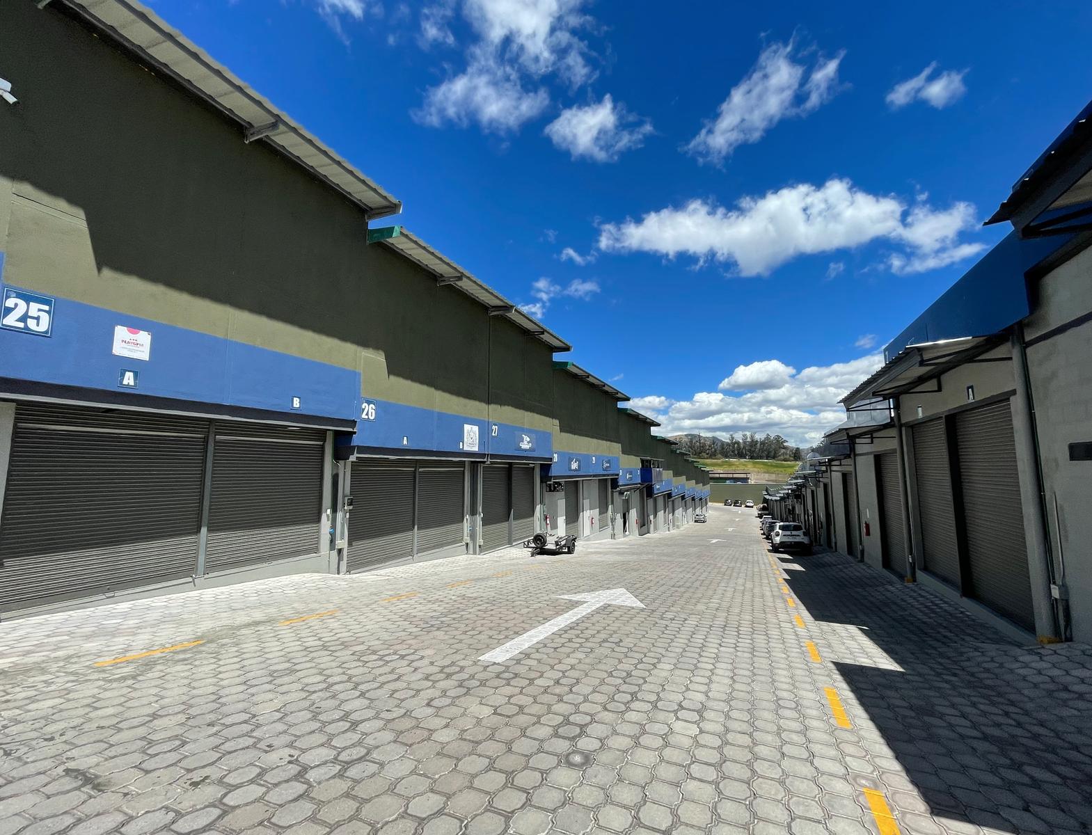 INDUSTRIAL WAREHOUSE FOR SALE IN PIFO 5