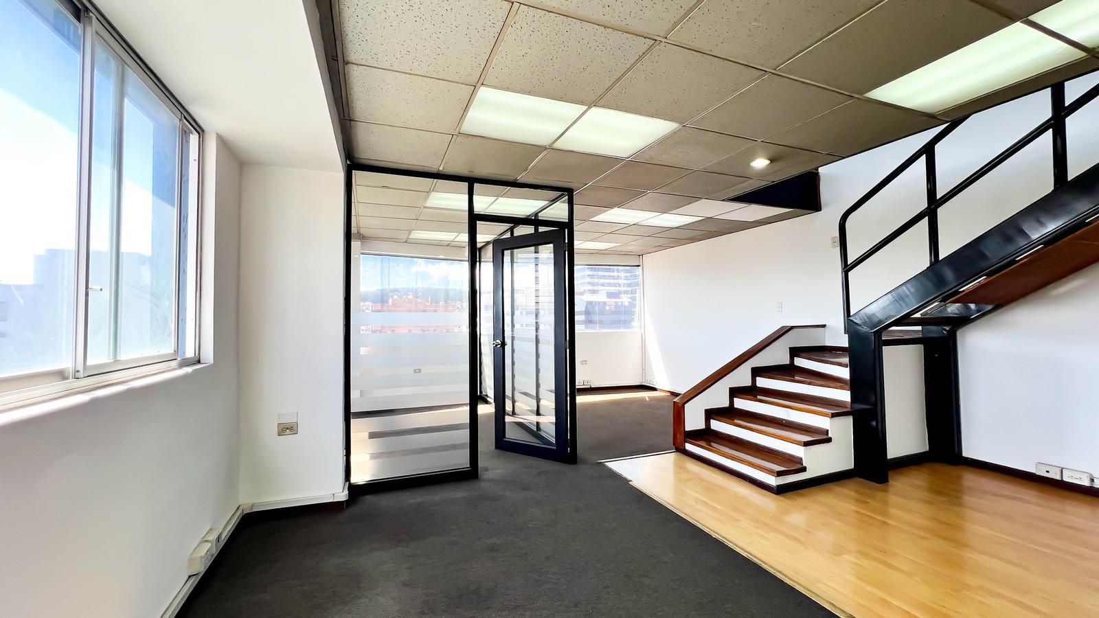 Duplex Office for Rent Av. Amazonas 135 m² 5