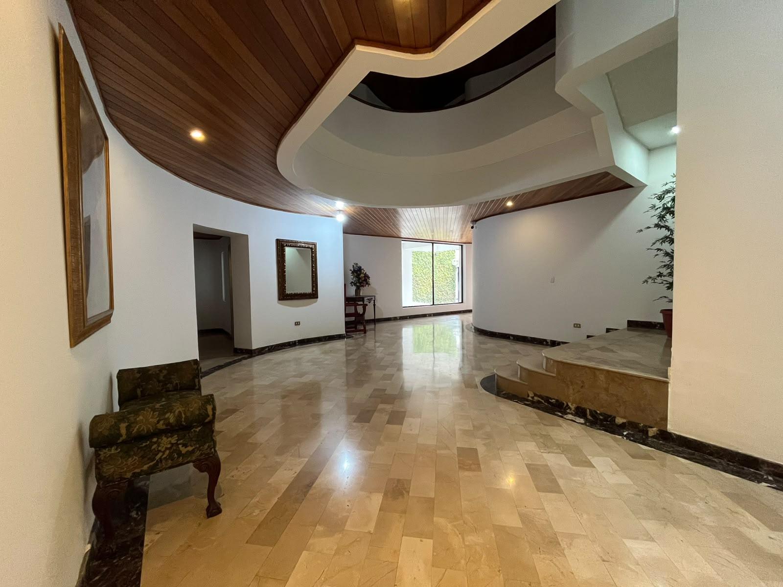 Oficina en venta en Pichincha | Quito | El Batán, Humboldt y Av. La Coruña, 464 m²