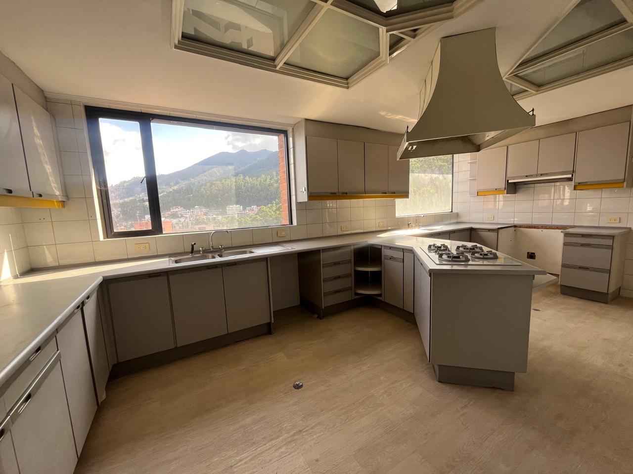 Departamento en venta en Pichincha | Quito | Quito Tenis, Alonso de Torres y James Colnet, 763 m²