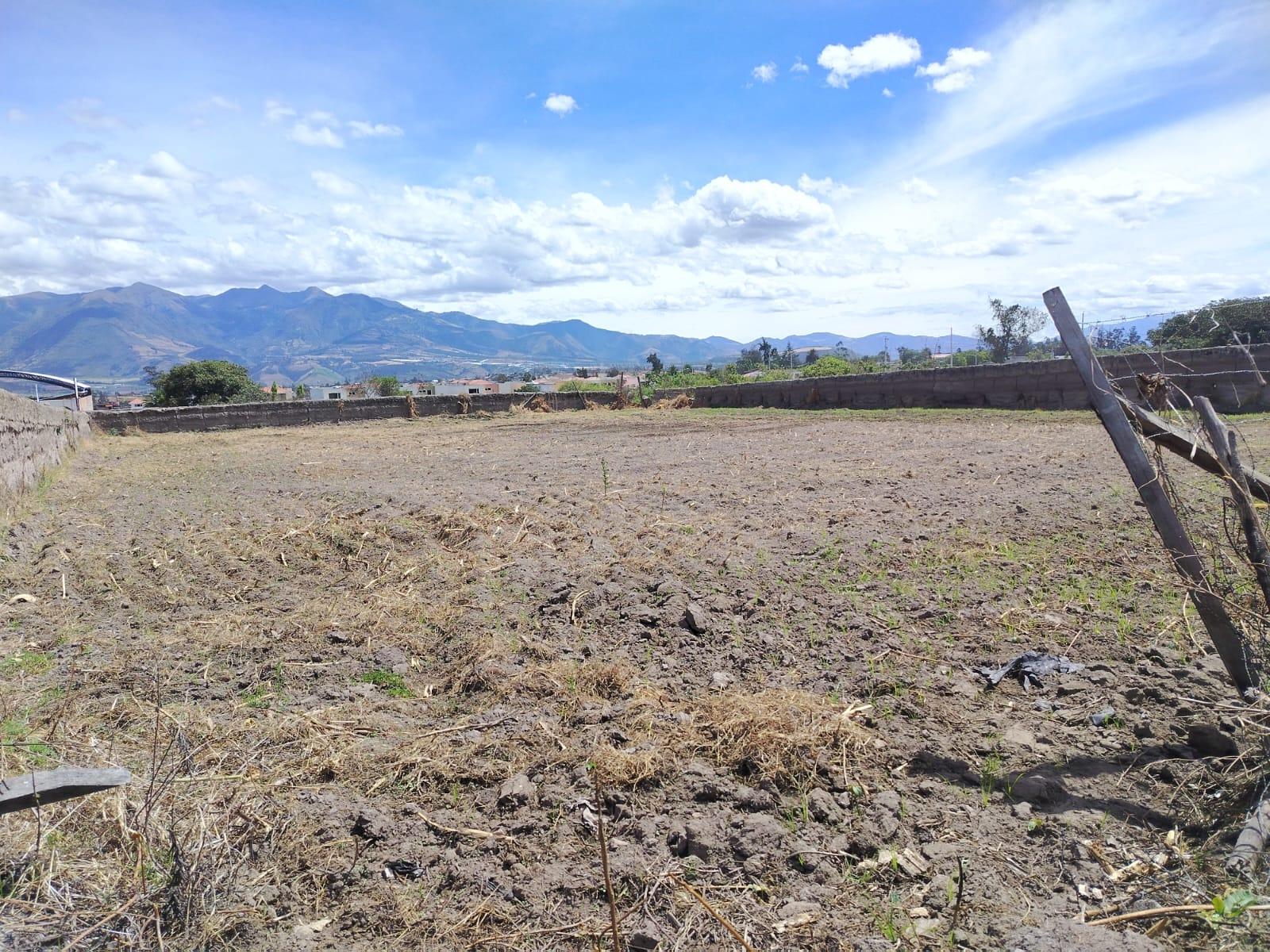 Terreno en venta en Imbabura | Antonio Ante | Atuntaqui, German Martinez -panamericana trocal sierra ingreso fritadas Imbabura