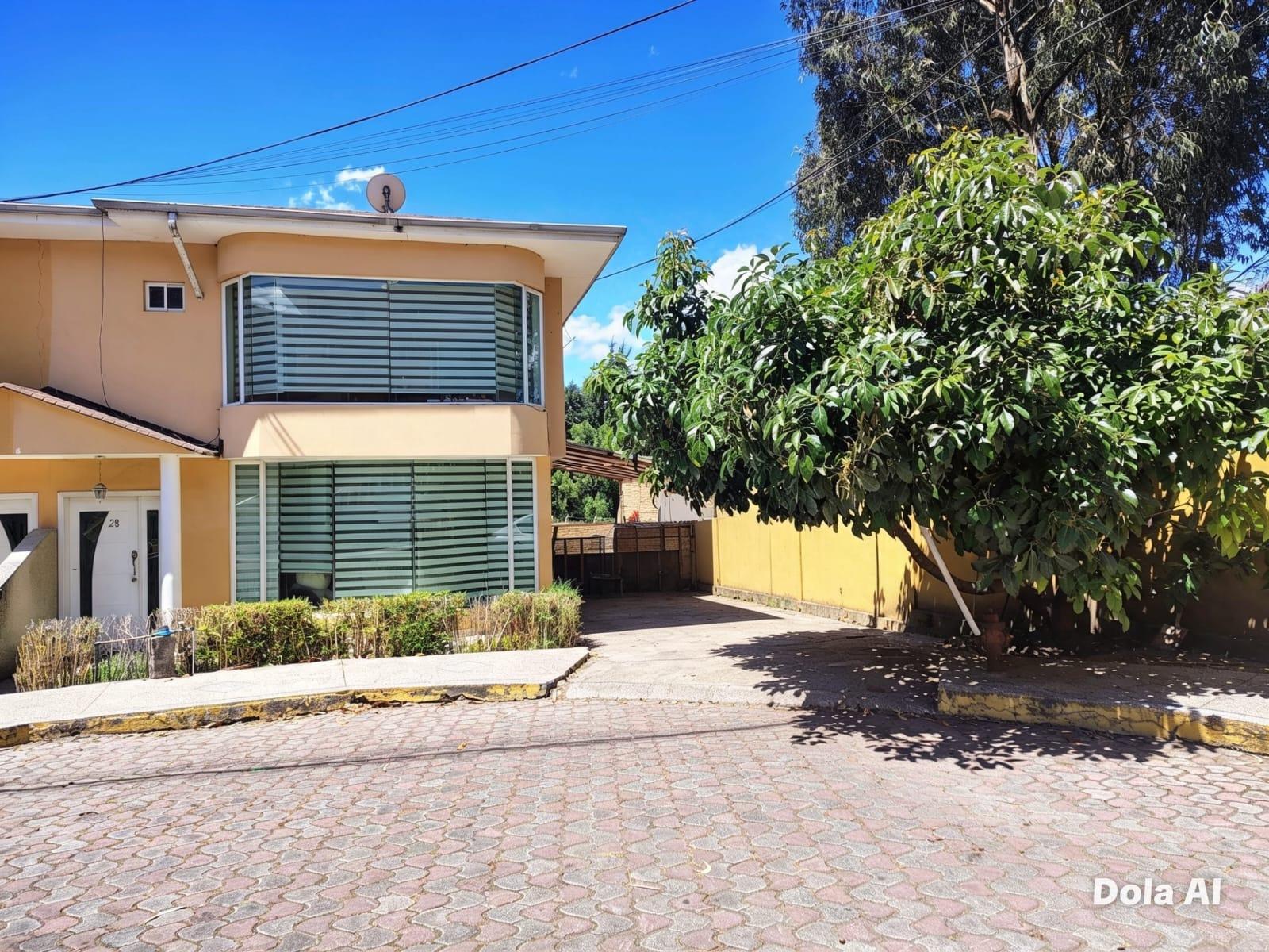 Casa en venta en Ecuador | Pichincha | Quito, ALANGASI N2G - N2-86 86, 293 m²