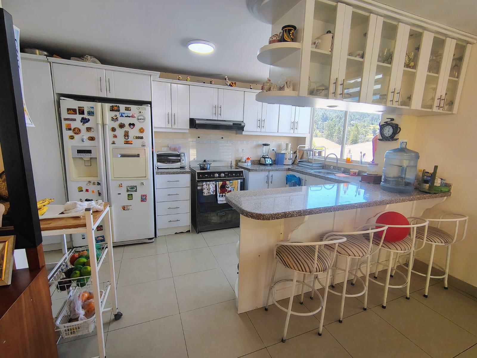 Casa en venta en Ecuador | Pichincha | Quito, ALANGASI N2G - N2-86 86, 293 m²