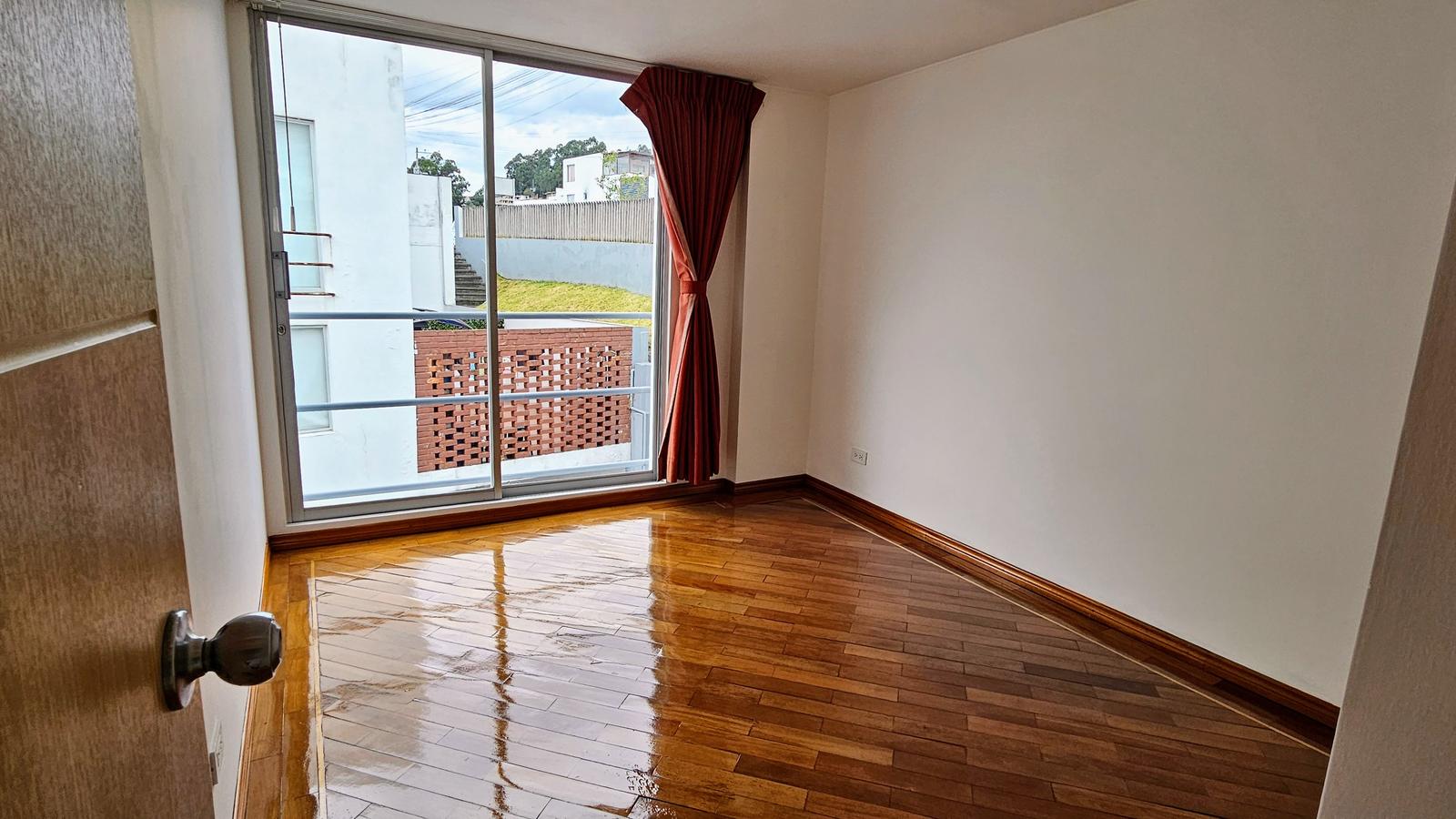 Departamento en venta en Pichincha | Quito | El Pinar, Pinar Alto, 214 m²