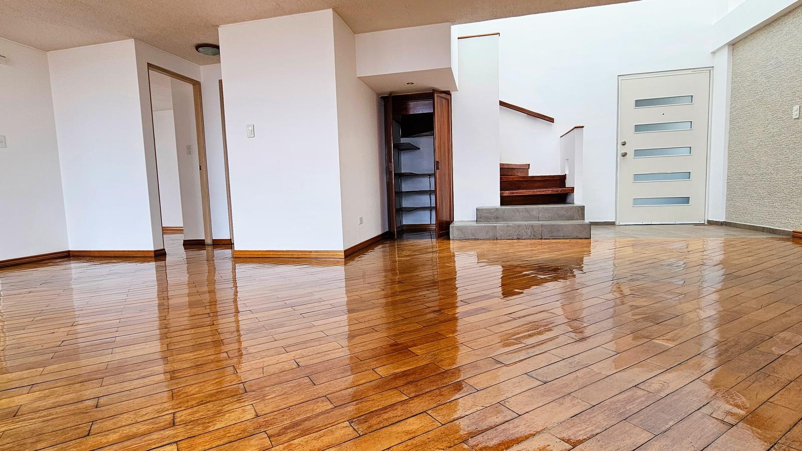 Departamento en venta en Pichincha | Quito | El Pinar, Pinar Alto, 214 m²
