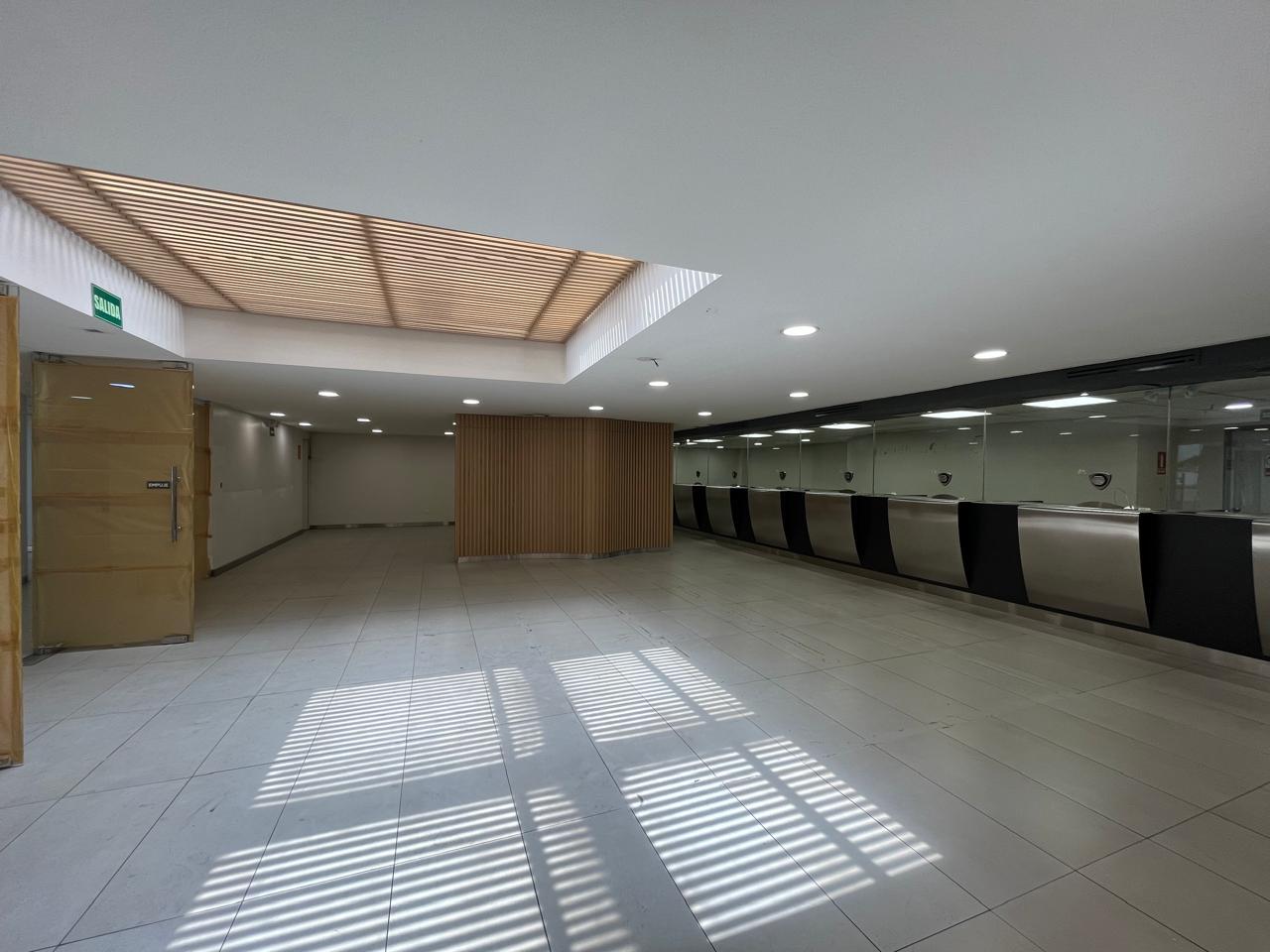 Local en venta en Pichincha | Quito | La Mariscal, Avenida 6 de Diciembre entre La Niña y Av. Orellana, 568 m²