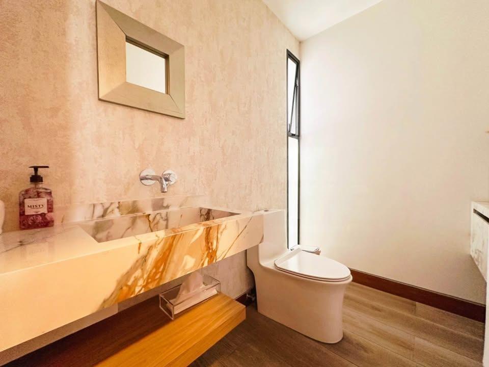 Casa en venta en Pichincha | Quito | Tumbaco, CASA EN VENTA TUMBACO, 275 m²