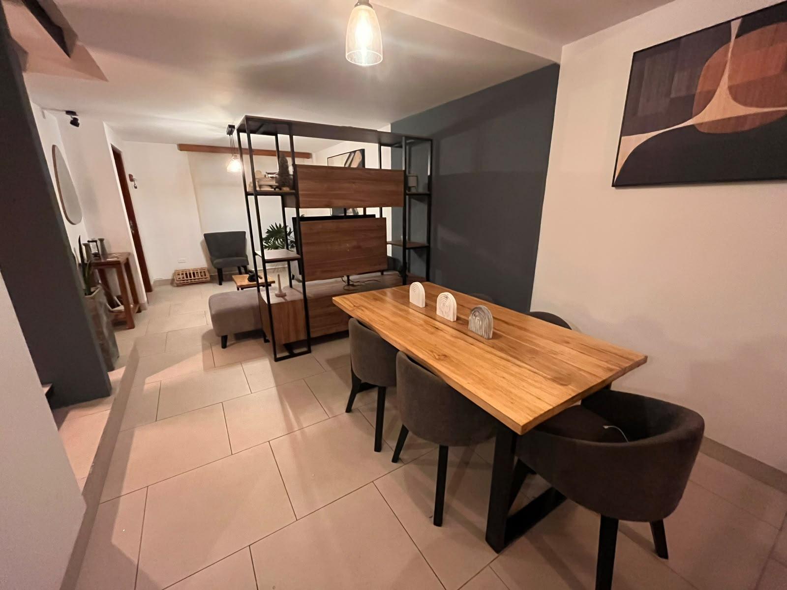 Casa en venta en Pichincha | Quito | La Armenia, Casa de 2 pisos con Piscina en la Armenia | Colegio Gonzaga