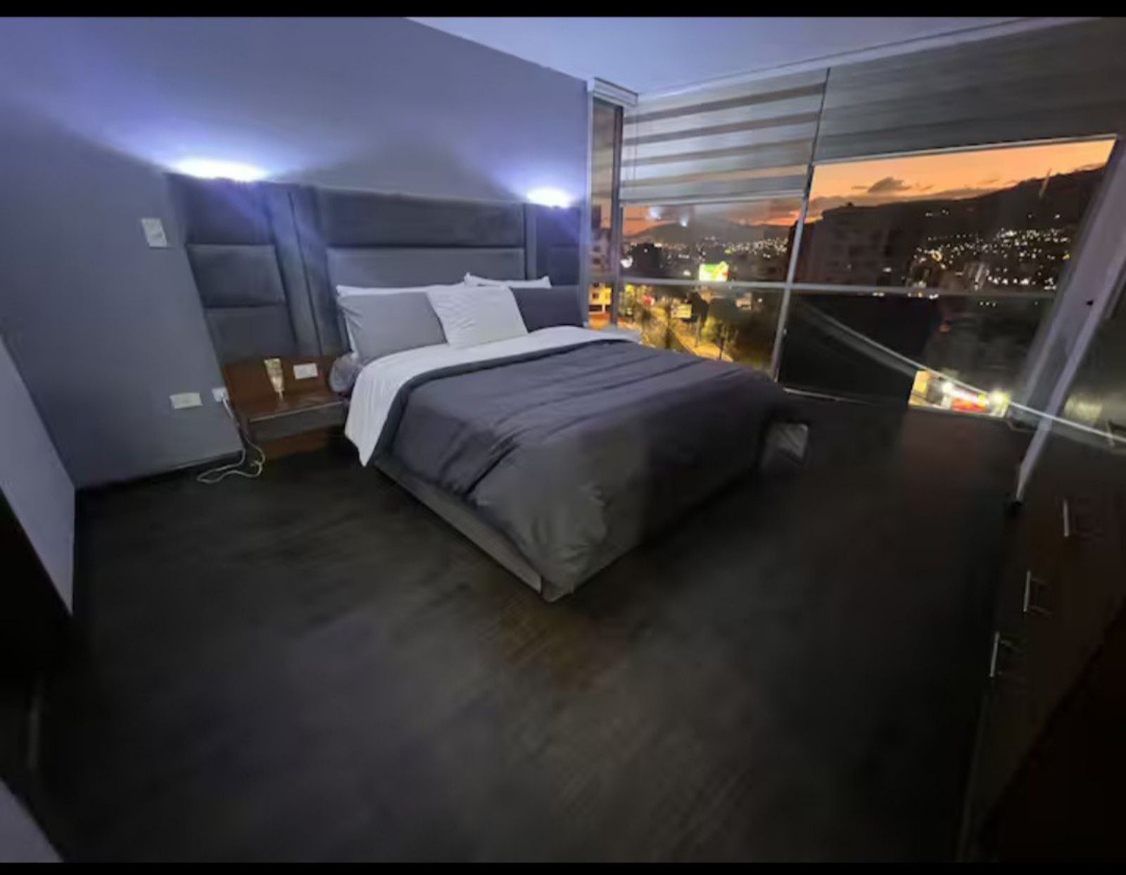 Apartment for sale in Pichincha | Quito | El Batán, Gaspar de Villarroel y Eloy Alfaro 6to piso Vista Panorámica, 77 m²