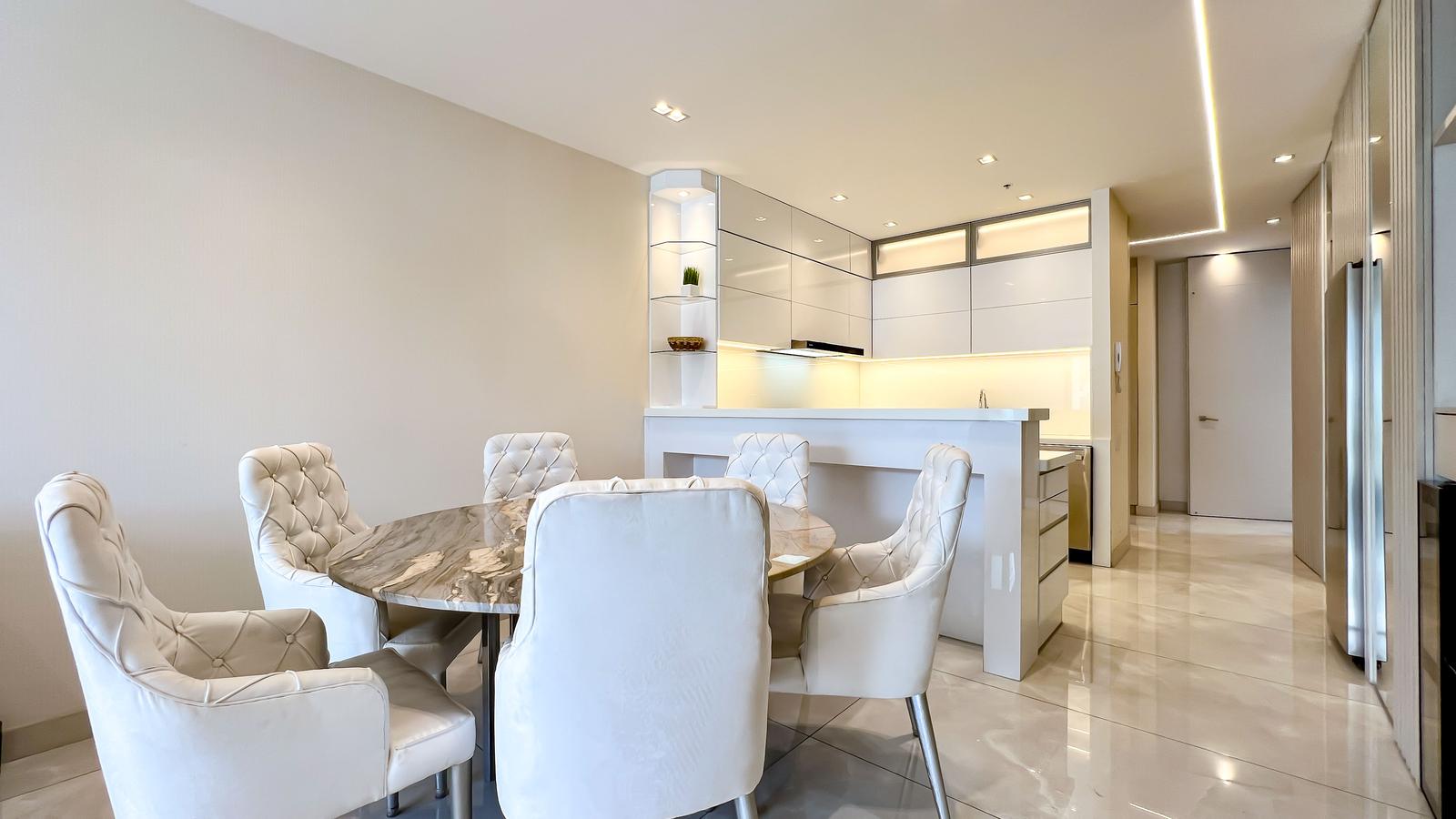 Luxury Apartment 4