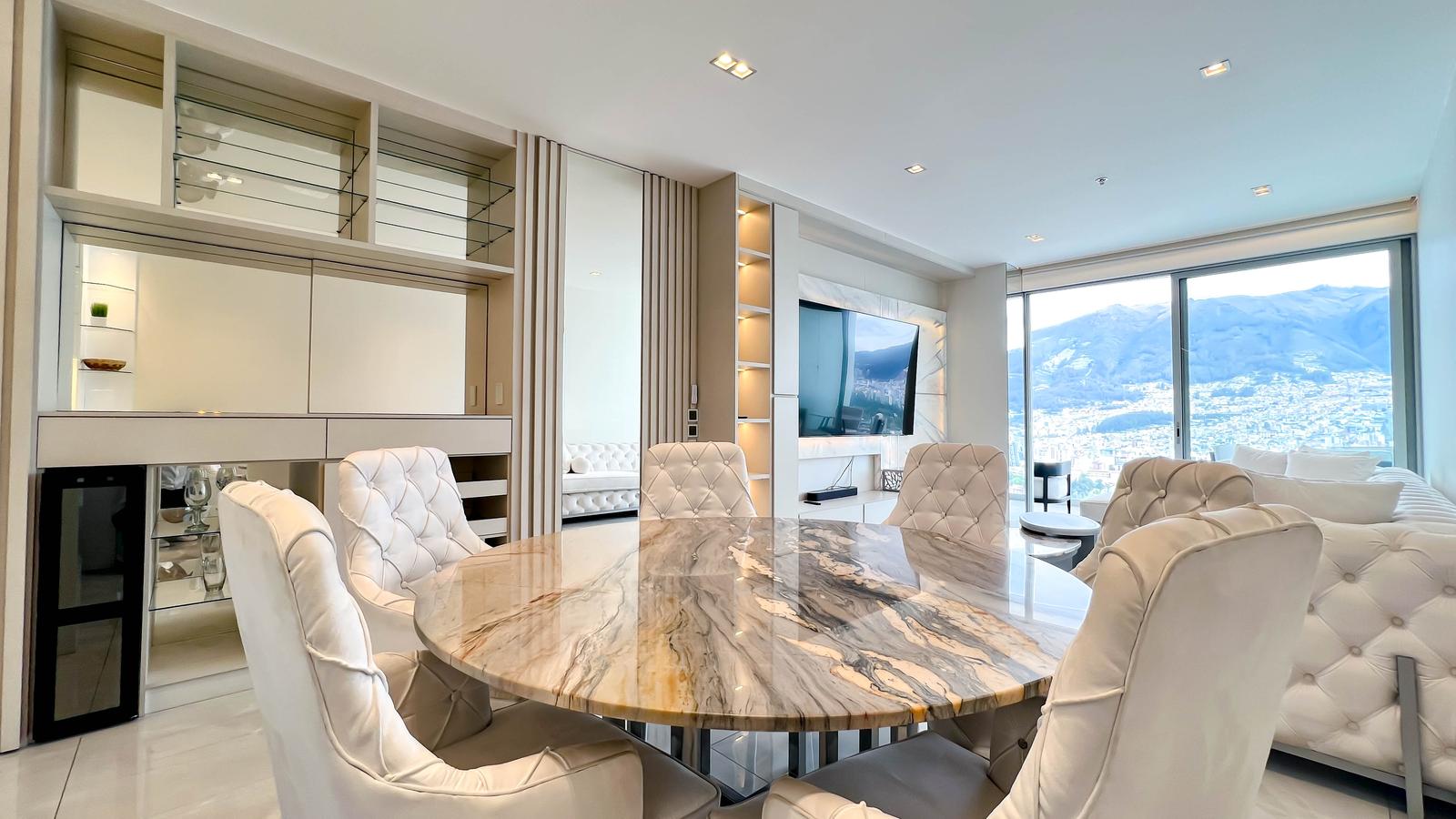 Apartment for sale in Pichincha | Quito | González Suárez, Av González Suárez LUXURY