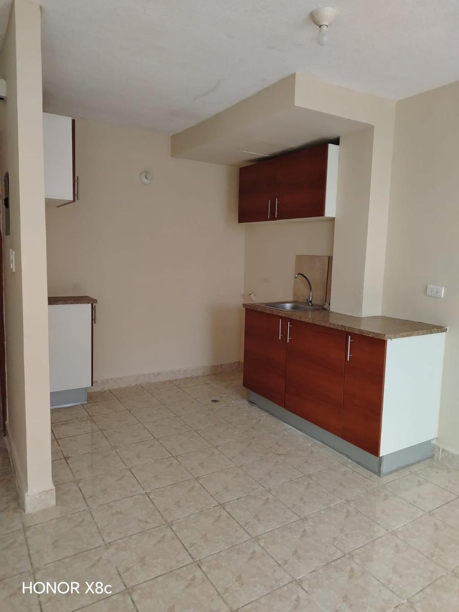 Apartment for Sale in Bellavista Sur, Divino Niño Complex, Opportunity Price 4