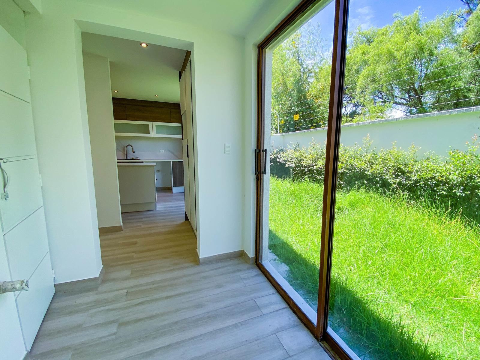 Casa for sale in Pichincha | Quito | Sangolqui, Casa en Venta en Sangolqui a pocos mitunos del Centro Comercial San Luis, 194 m²