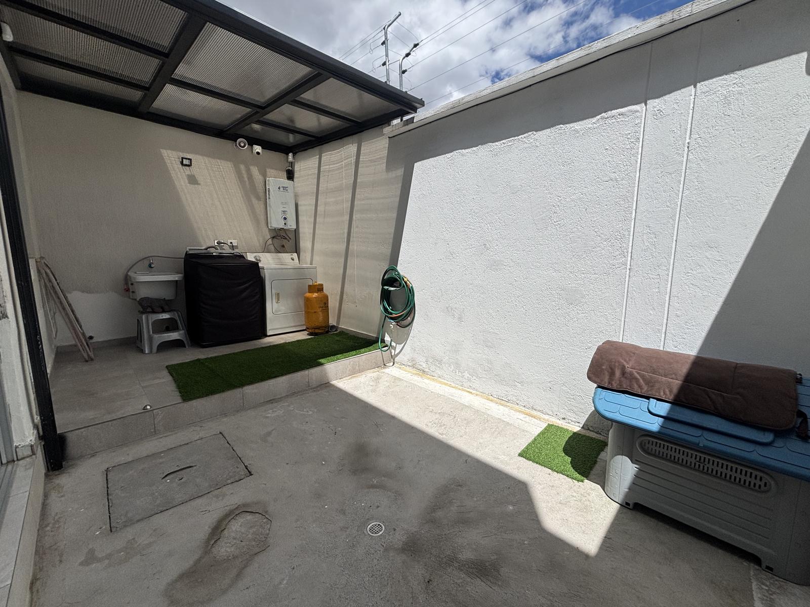 House for Sale in Mirasierra / Valle de los Chillos / Quito 4