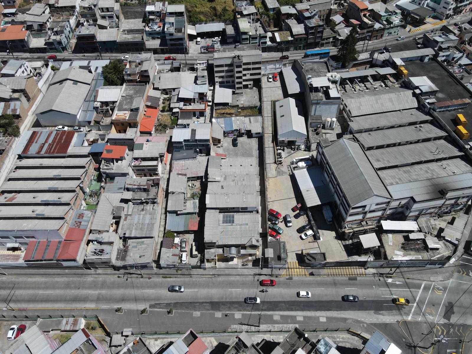 Terreno en venta en Pichincha | Quito | La Magdalena, La Magdalena, Dos puentes , Athaualpa,, 1597 m²