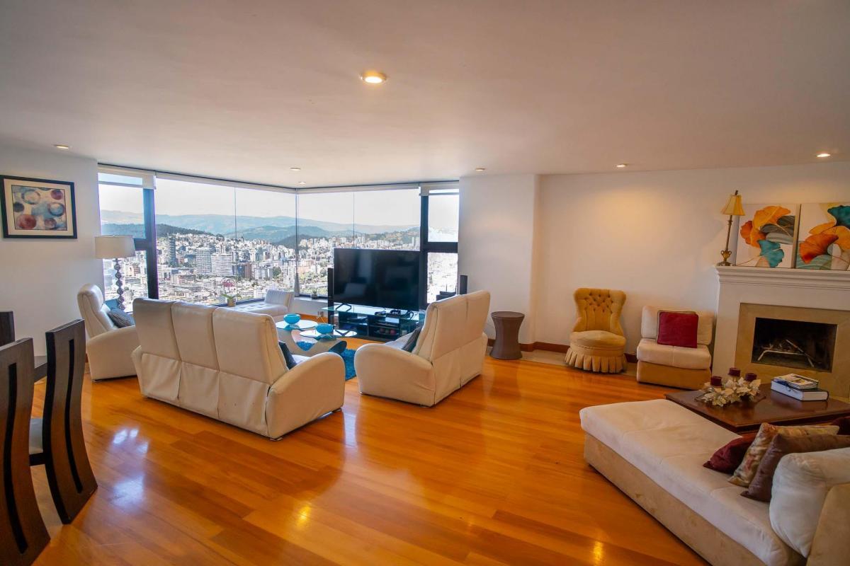 Departamento en venta en Pichincha | Quito | El Bosque, El BOSQUE calle Alonso de Torres Quito, 410 m²