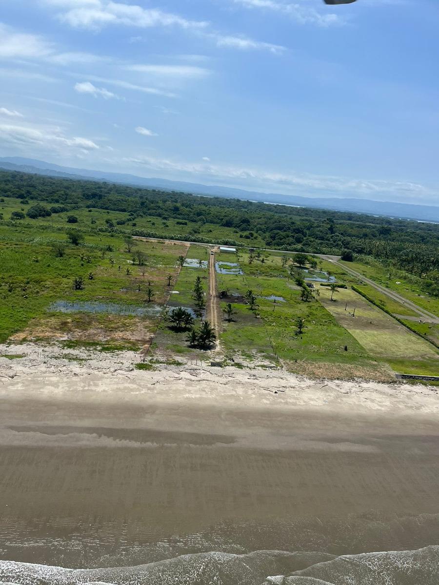Terreno en venta en Manabí | Pedernales | Cojimíes, Vía Pedernales - Cojimíes