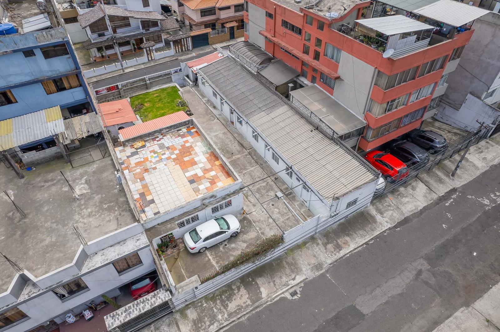Terreno en venta en Pichincha | Quito | Atahualpa, Juan Torres Oe2-504 y Galo Molina, 260 m²