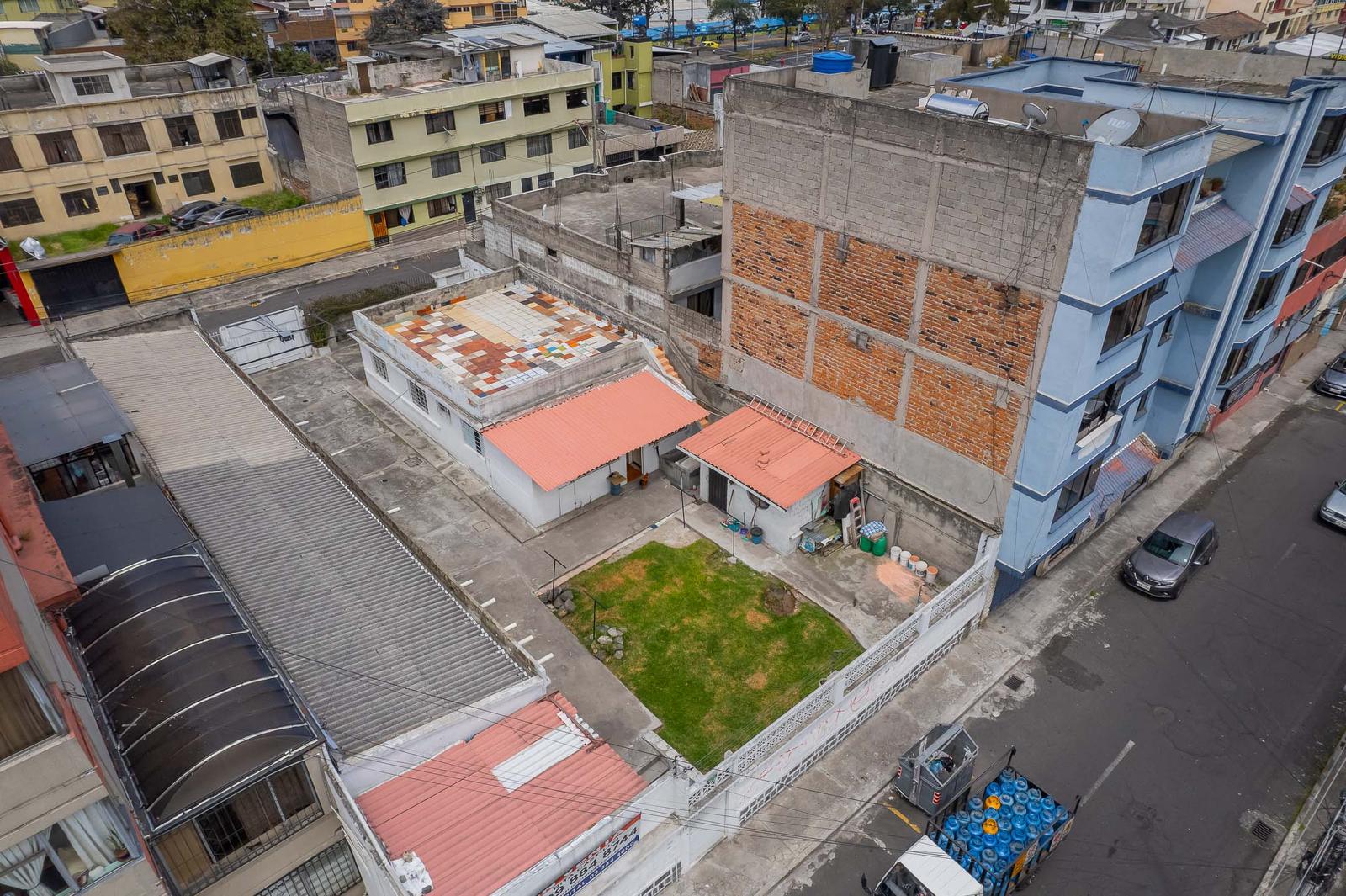 Terreno en venta en Pichincha | Quito | Atahualpa, Juan Torres Oe2-504 y Galo Molina, 260 m²