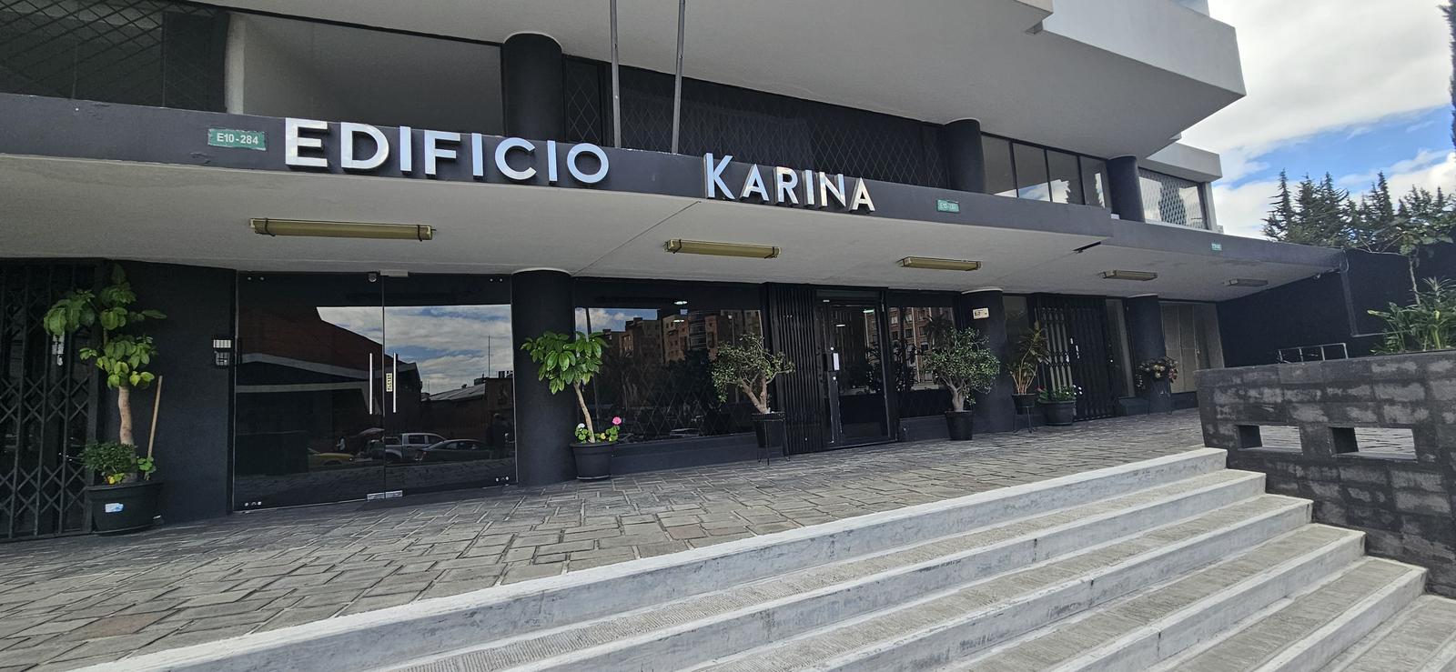 Local en alquiler en Pichincha | Quito | El Batán, Av. 6 de Diciembre y Gaspar de Villaroel, 165 m²