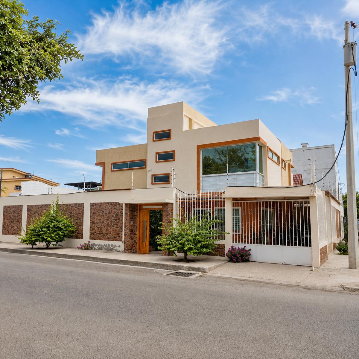 House in South Manta