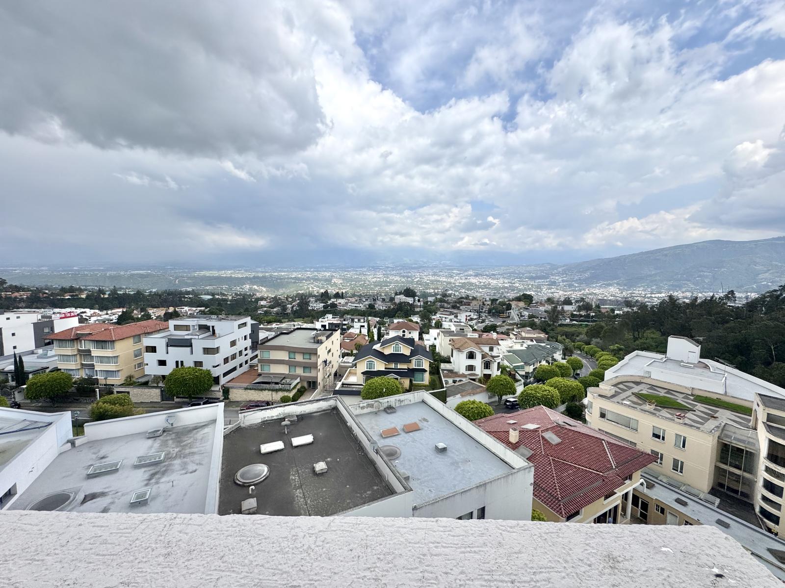 Penthouse Department with Terrace for Rent in Vista Grande, Miravalle 5